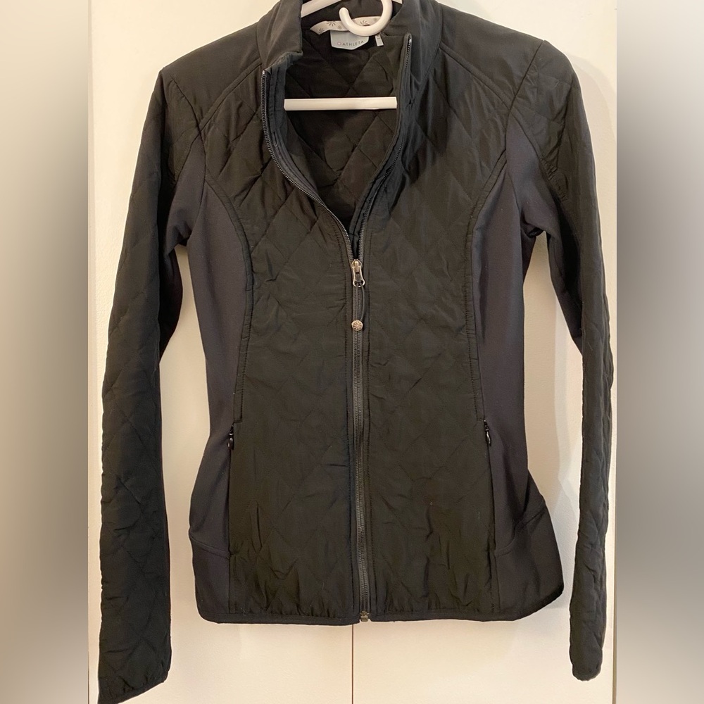 Athleta Upside Jacket in black EUC
